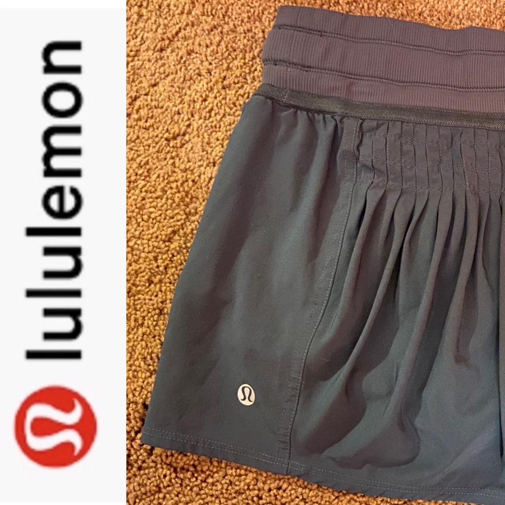 Women's Lululemon Skort (2)